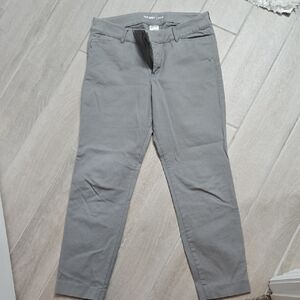 Old Navy Gray Straight Leg Jeans Classic Style